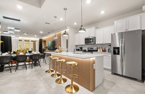 Four Corners House | Beautiful 7 Bed Pool Home with Themed Rooms-15859C