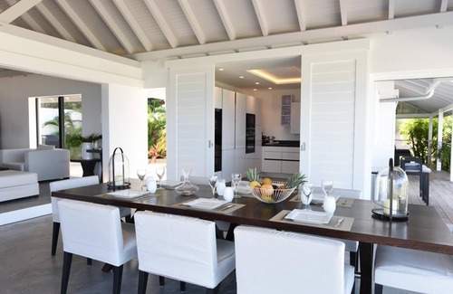 Vitet Villa | Beautiful Abby Luxury villa