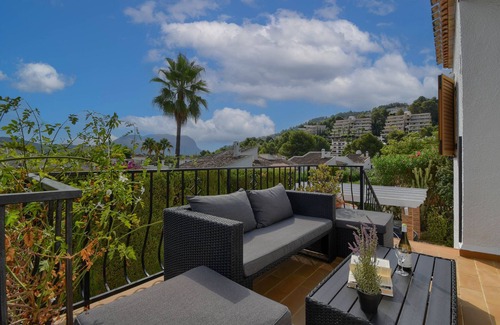 Pedreguer House | Beautiful and comfortable house in Denia, Costa Blanca, Spain with communal pool for 4 persons
