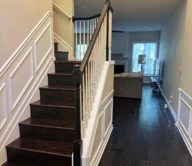 Duluth Apartment | Beautiful and cozy house in Duluth!