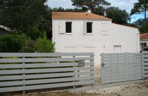 Dolus-d'Oleron House | Beautiful and large architect house near the beach