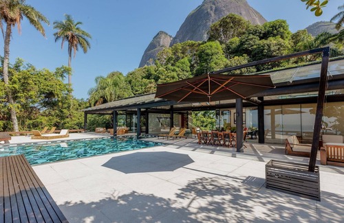 Sao Conrado Villa | Beautiful and modern villa in São Conrado - Sco001