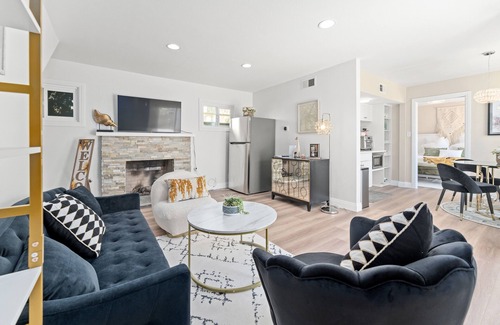 Glendora House | beautiful and quiet/2 beds/2baths house