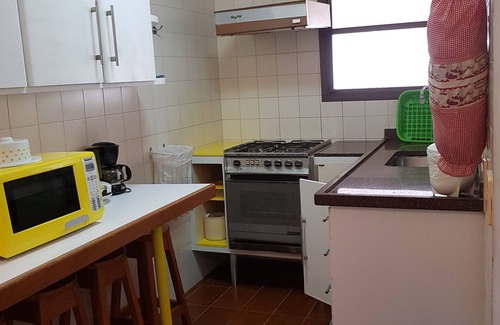 Pitangueiras Apartment | Beautiful Ap.Com Wi-Fi, cleaning in the ap, Pool>Sauna>Games>2G> beach service.