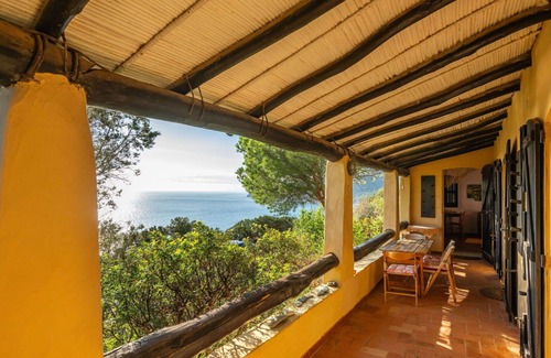 Villaggio delle Mimose Apartment | Beautiful apartment for 4 people with parking