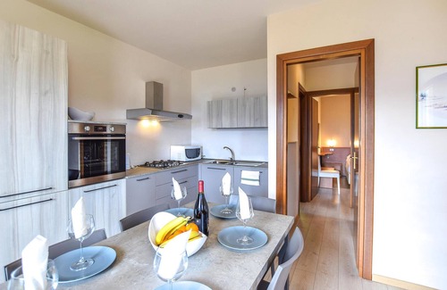 Voiandes Apartment | Beautiful apartment with panoramic views and a shared pool