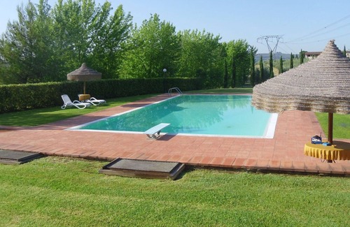 Capraia e Limite Apartment | Beautiful apartment for 8 people with pool, WIFI, TV, terrace and parking