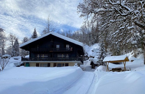 Vers L'Eglise Apartment | Beautiful apartment for 6 people with WIFI, TV and balcony