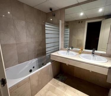 Casares Apartment | Beautiful apartment,3 min drive from the beach