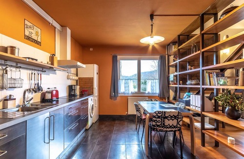 Busturia Apartment | Beautiful apartment for 4 people with WIFI, TV, patio and parking