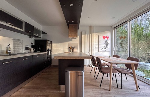 Melun Condo | Beautiful apartment with terrace and garden, Green Cocoon.