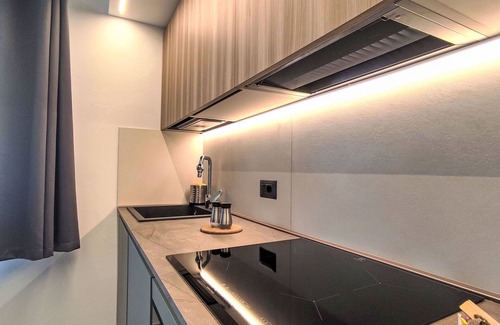 Commezzadura Apartment | Beautiful apartment for 5 people with WIFI, TV, patio, panoramic view and parking