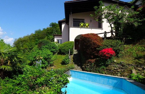 San Nazzaro Apartment | Beautiful apartment for 4 guests with pool, WIFI, TV, patio, pets allowed and panoramic view