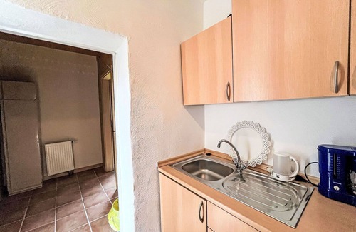 Quiddelbach Apartment | Beautiful apartment for 2 guests with WIFI, TV, patio and parking