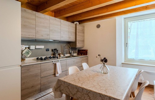 Monclassico Apartment | Beautiful apartment for 4 people with WIFI, TV and parking