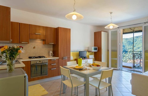 Pietrabruna Apartment | Beautiful apartment for 6 guests with WIFI, pool, TV, patio, panoramic view and parking