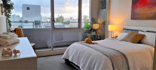 Port Melbourne Apartment | beautiful apartment 100mts near the beach in Port Melbourne