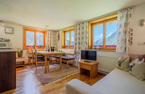 Kloesterle am Arlberg Apartment | Beautiful apartment at the foot of the Arlberg