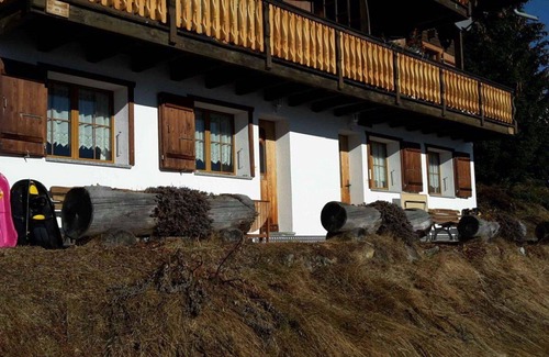 Bettmeralp Apartment | Beautiful apartment for 4 guests with WIFI, TV and balcony