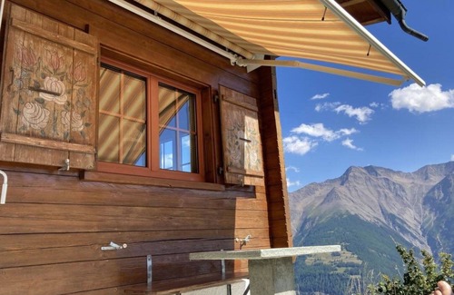Riederalp Apartment | Beautiful apartment for 6 guests with WIFI, TV, balcony and pets allowed