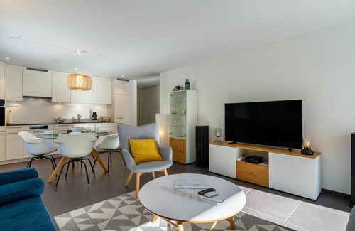 Blausee Apartment | Beautiful apartment for 4 guests with WIFI, TV, terrace, panoramic view and parking
