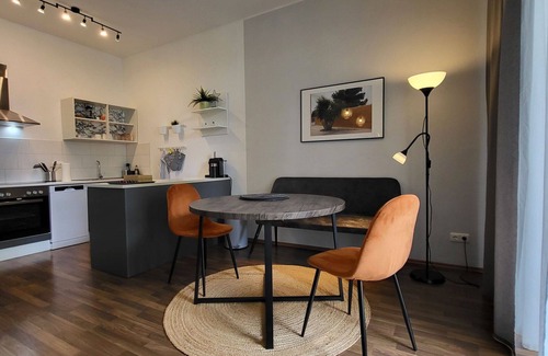 Magdeburg Apartment | Beautiful apartment for 2 people with TV, balcony and parking