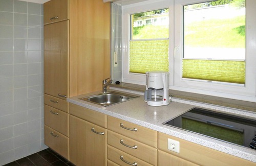Maierhofen House | Beautiful apartment in villa for 4 people with pool, TV, terrace, pets allowed and parking