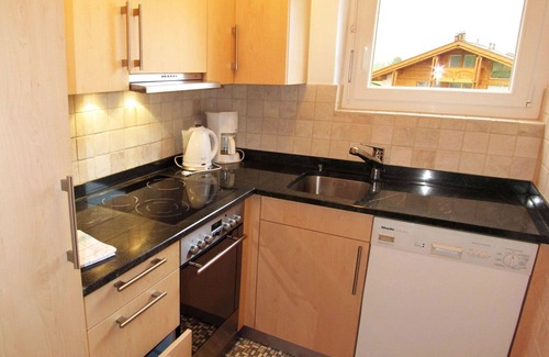 Saas-Fee Apartment | Beautiful apartment for 6 guests with WIFI, TV and balcony