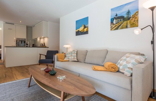 Saas-Balen Apartment | Beautiful apartment for 5 people with WIFI, TV, balcony and pets allowed