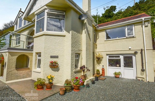 Cawsand Apartment | Beautiful apartment for 2 guests with WIFI and parking
