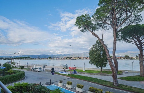 Fiumaretta Apartment | Beautiful apartment for 4 people with WIFI, TV, terrace and parking