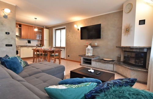 Delebio Apartment | Beautiful apartment for 5 people with A/C, WIFI, TV, terrace and parking