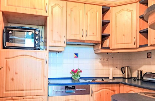 Strobl Apartment | Beautiful apartment for 4 people with WIFI, TV and balcony