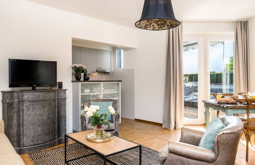 Ascona Apartment | Beautiful apartment for 4 people with WIFI, TV, balcony and pets allowed