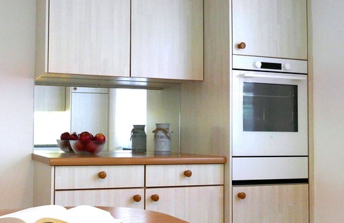 Aquila Apartment | Beautiful apartment for 4 people with WIFI, TV, balcony and pets allowed