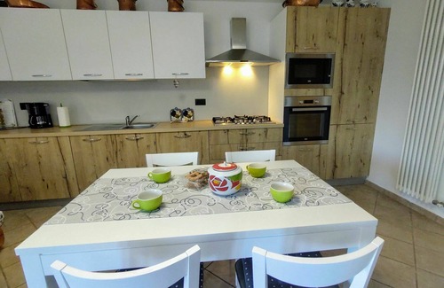 Colico Apartment | Beautiful apartment for 4 people with WIFI, TV and patio