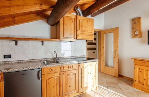 Mazzin Apartment | Beautiful apartment for 3 guests with WIFI, TV, patio and panoramic view