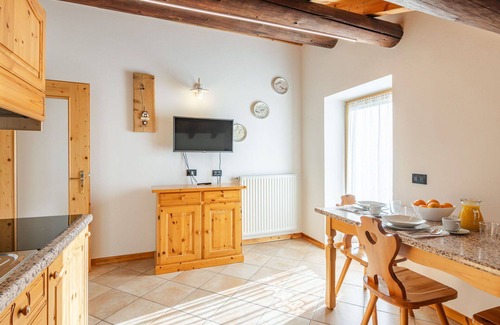 Mazzin Apartment | Beautiful apartment for 3 guests with WIFI, TV, patio and panoramic view
