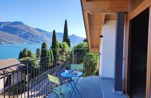 Musso Apartment | Beautiful apartment for 5 people with WIFI, A/C, TV and balcony
