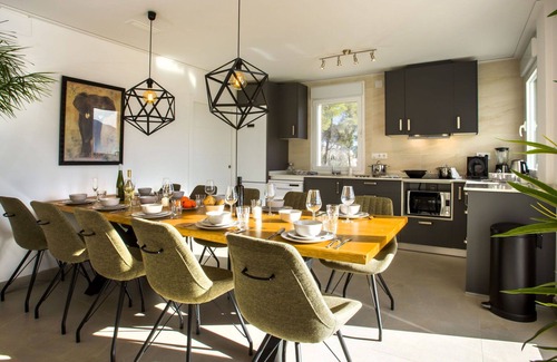 Alcalali Villa | Beautiful apartment in villa with A/C, private pool, WIFI, TV, patio, pets allowed, panoramic view
