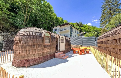 Boppard House | Beautiful apartment in villa for 2 guests with terrace and pets allowed