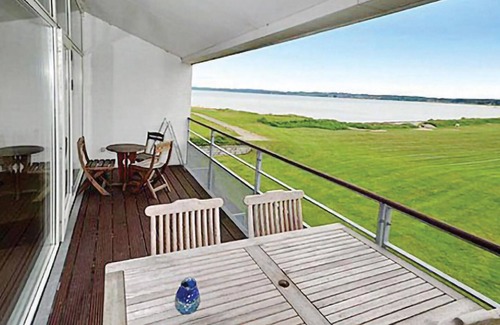 Syddjurs Kommune Apartment | Beautiful apartment in Ebeltoft