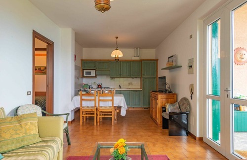 Perledo House | Beautiful apartment in villa for 4 guests with WIFI, TV, terrace and pets allowed
