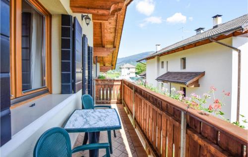 Lamon Apartment | Beautiful Apartment In Lamon With Wifi