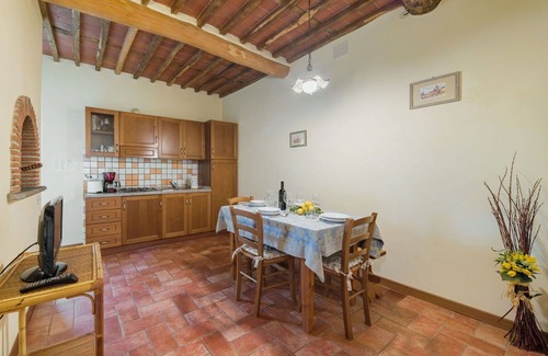 San Michele di Moriano Villa | Beautiful apartment in villa for 4 guests with WIFI, pool, TV, patio and parking