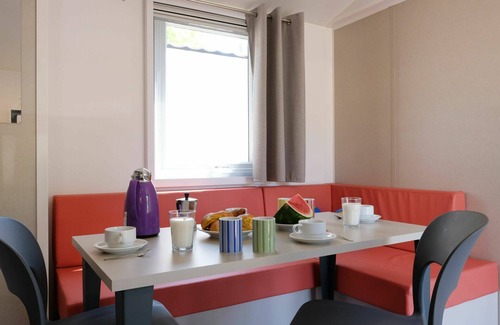 Il Monte House | Beautiful apartment in villa for 5 guests with pool, A/C, terrace and pets allowed