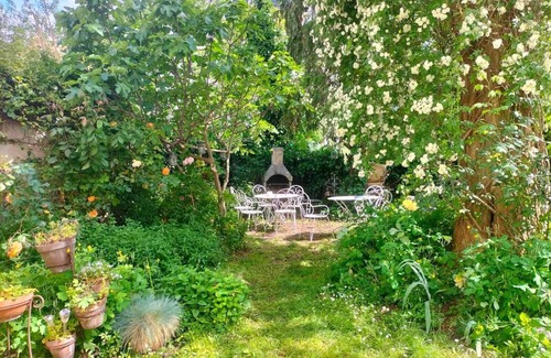 Quartier des Grandes-Carrieres Apartment | Beautiful apartment near Montmartre