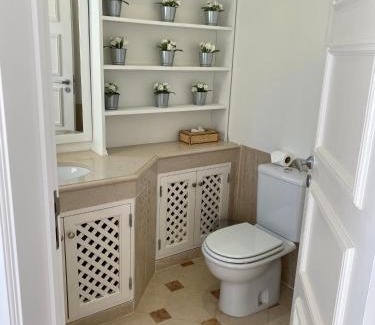 Almancil Apartment | Beautiful apartment for rent in Quinta do Lago with excellent resort facilities close to lake and beach.