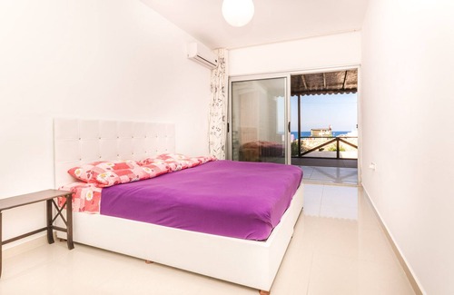 Kyrenia District Apartment | Beautiful Apartment with an Amazing View