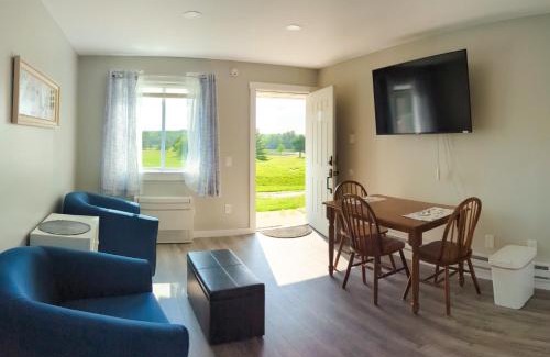 Hancock Apartment | Beautiful Apartments in Thorsen Road Maine